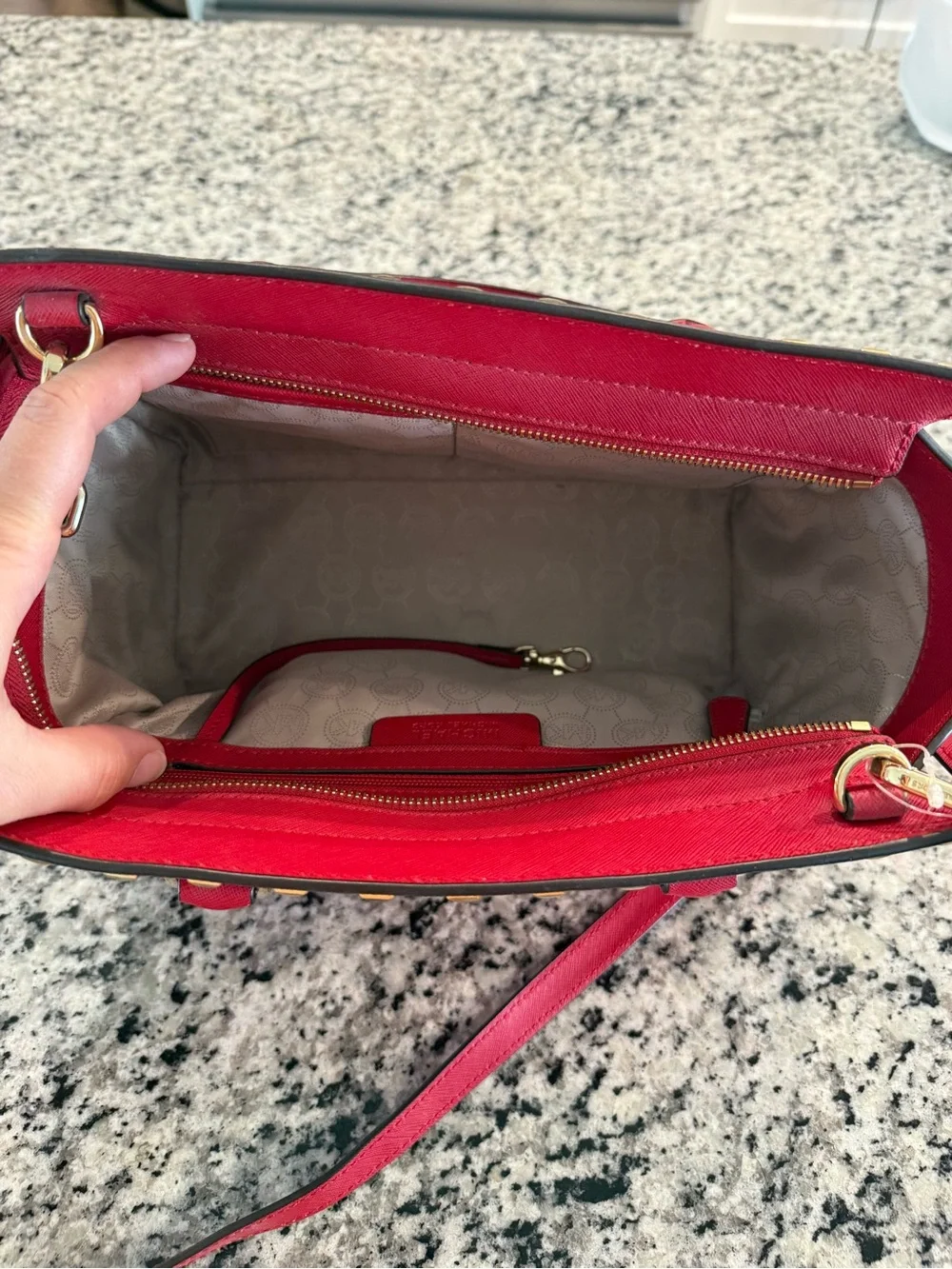 Michael Kors compact michael